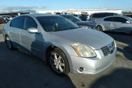 Nissan Maxima 2004г.