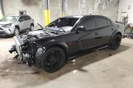 Dodge Charger 2022г.