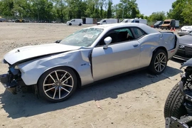 Dodge Challenger 2023г.