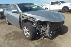 Toyota Camry 2016г.