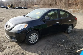 Nissan Versa 2013г.