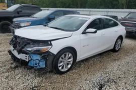 Chevrolet Malibu 2022г.