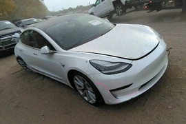 Tesla Model 3 2020г.
