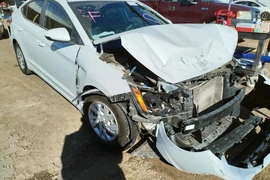 Hyundai Elantra 2019г.