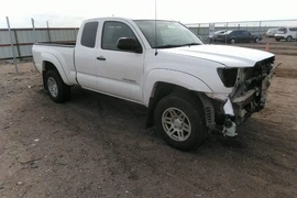 Toyota Tacoma 2015г.