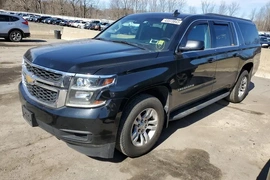 Chevrolet Suburban 2017г.