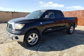 Toyota Tundra 2007г.