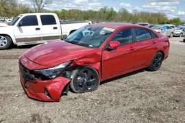 Hyundai Elantra se 2023г.