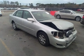 Toyota Avalon 2002г.