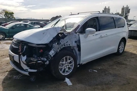 Chrysler Pacifica 2021г.