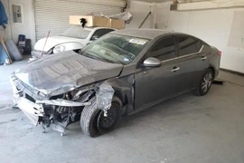 Nissan Altima 2019г.