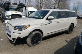 Lincoln Navigator 2022г.