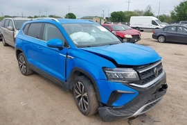 Volkswagen Taos 2022г.