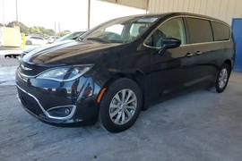 Chrysler Pacifica 2019г.