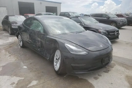Tesla Model 3 2022г.