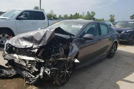 Toyota Camry 2020г.