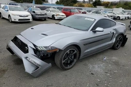 Ford Mustang 2021г.