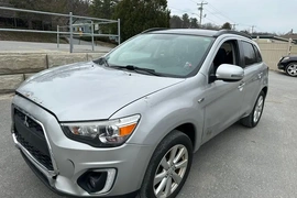 Mitsubishi Outlander 2015г.