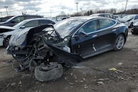 Tesla Model S 2014г.