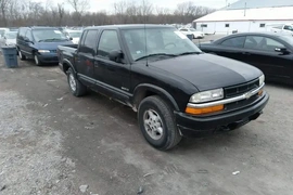 Chevrolet S-10 2004г.