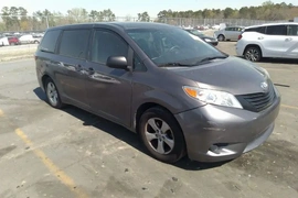 Toyota Sienna 2016г.