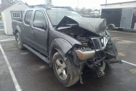 Nissan Frontier 2006г.