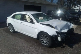 Chrysler 200 2013г.