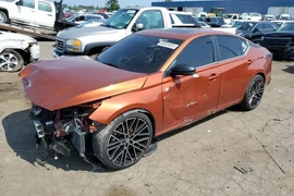 Nissan Altima 2020г.