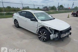 Nissan Altima 2019г.