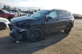 Volkswagen Tiguan 2022г.