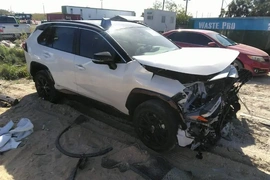 Toyota RAV4 Hybrid 2022г.