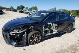 Toyota Camry 2020г.