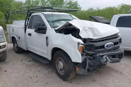 Ford F-350 SD 2022г.