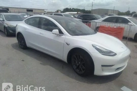 Tesla Model 3 2019г.