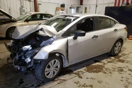 Nissan Versa 2020г.