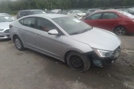 Hyundai Elantra 2019г.