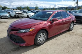 Toyota Camry Hybrid 2019г.