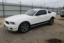 Ford Mustang 2012г.