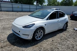 Tesla MODEL Y 2021г.