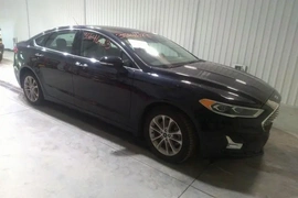 Ford Fusion Energi 2020г.