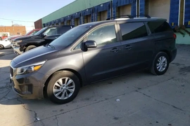 Kia Sedona 2017г.