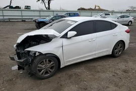 Hyundai Elantra 2018г.