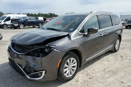 Chrysler Pacifica 2019г.