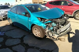 Toyota Prius Prime 2022г.