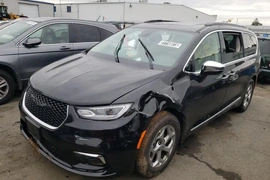 Chrysler Pacifica 2022г.