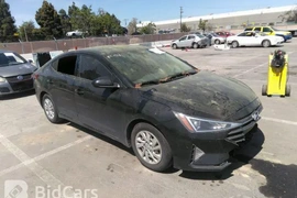 Hyundai Elantra 2019г.