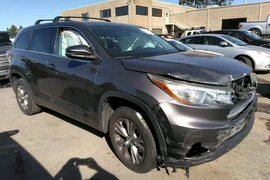 Toyota Highlander 2016г.