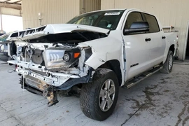 Toyota Tundra 2019г.