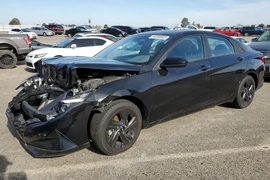 Hyundai Elantra 2021г.