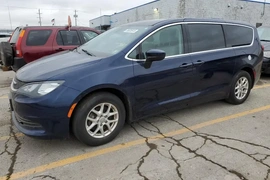Chrysler Pacifica 2017г.